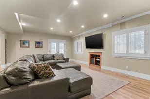 168 E 2100 S, Orem, UT 84058 - Photo 34