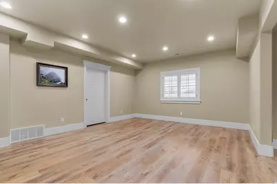 168 E 2100 S, Orem, UT 84058 - Photo 42