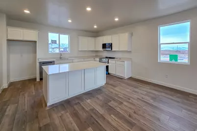 509 S 1160 W, American Fork, UT 84003 - Photo 2