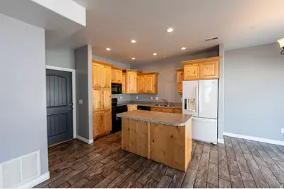 2615 W 500 N #9, Tremonton, UT 84337 - Photo 10