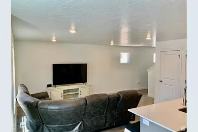 2953 W Ezra Dr, Cedar City, UT 84720 - Photo 18