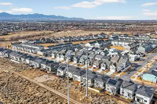 1029 W Coyote Gulch Way, Bluffdale, UT 84065 - Photo 32