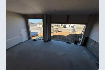697 S 325 E, Willard, UT 84340 - Photo 4