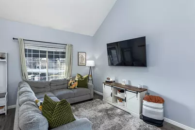 686 W 1870 N #12, Orem, UT 84057 - Photo 2