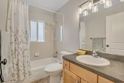 1014 Creekside Dr, Ogden, UT 84404 - Photo 20