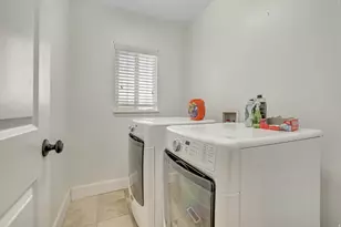 1014 Creekside Dr, Ogden, UT 84404 - Photo 18