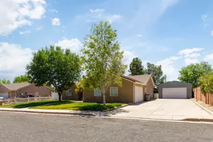 235 N 470 W, La Verkin, UT 84745 - Photo 2