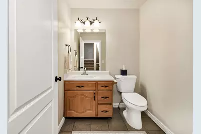 74 Canterbury Cir, Logan, UT 84321 - Photo 12