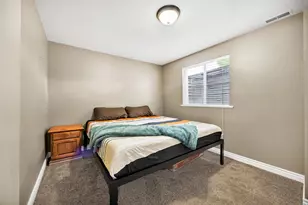 74 Canterbury Cir, Logan, UT 84321 - Photo 24