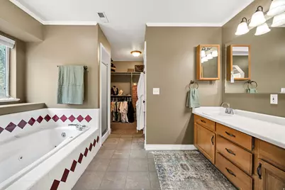74 Canterbury Cir, Logan, UT 84321 - Photo 20
