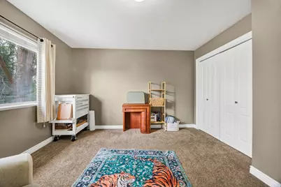 74 Canterbury Cir, Logan, UT 84321 - Photo 16