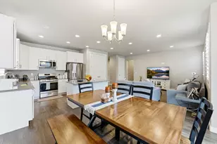 8163 S Oakridge Park Dr, West Jordan, UT 84081 - Photo 8