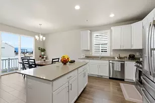 8163 S Oakridge Park Dr, West Jordan, UT 84081 - Photo 10