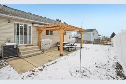 6057 W Miners Mesa Dr, West Jordan, UT 84081 - Photo 32