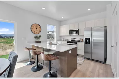 1902 E Albion Dr #189, Salem, UT 84653 - Photo 12