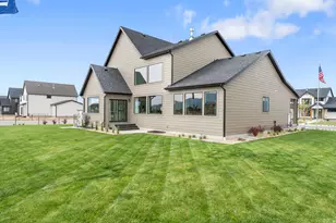 1588 E 820 N, Salem, UT 84653 - Photo 2