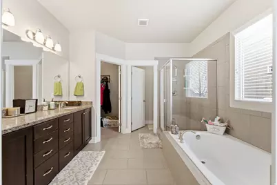 2397 W Harmony Dr, Layton, UT 84041 - Photo 10