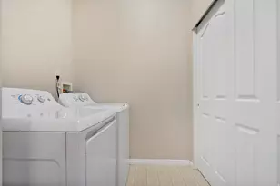 3480 S Leeds Cv W, West Valley, UT 84128 - Photo 18