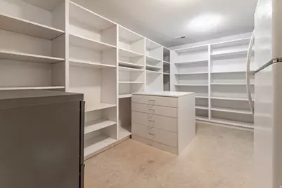 246 E Cottage Wood Ln, Murray, UT 84117 - Photo 26