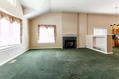 246 E Cottage Wood Ln, Murray, UT 84117 - Photo 4