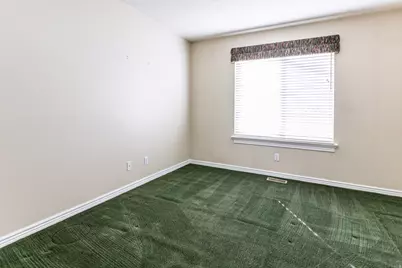 246 E Cottage Wood Ln, Murray, UT 84117 - Photo 16