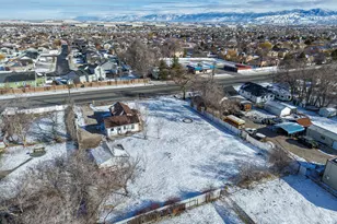 7015 W 3500 S, West Valley, UT 84128 - Photo 36