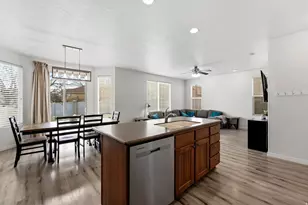 7097 W Cottage Dr, West Jordan, UT 84081 - Photo 14