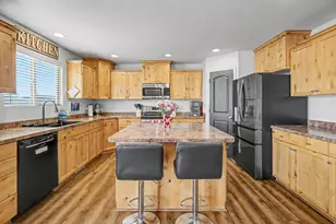 277 S Holden Ln, Grantsville, UT 84029 - Photo 8