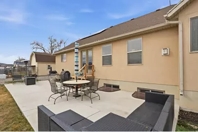 277 S Holden Ln, Grantsville, UT 84029 - Photo 6