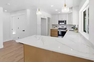 2195 E Wilson Ave, Salt Lake City, UT 84108 - Photo 6