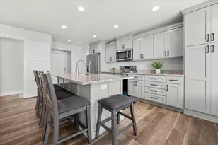 2778 W 4175 S, Roy, UT 84067 - Photo 10