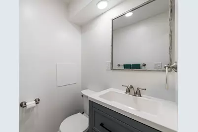 2052 E Ashton Cir S, Salt Lake City, UT 84109 - Photo 32