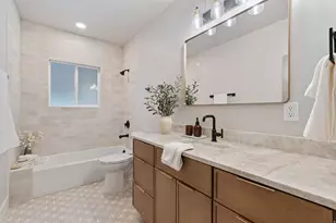 11446 S Mountain Ridge Circle, Sandy, UT 84092 - Photo 16