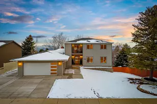 11446 S Mountain Ridge Circle, Sandy, UT 84092 - Photo 2