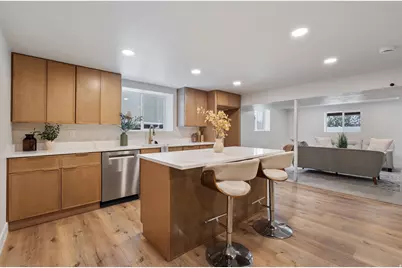 11446 S Mountain Ridge Cir, Sandy, UT 84092 - Photo 48