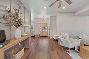 11446 S Mountain Ridge Circle, Sandy, UT 84092 - Photo 10