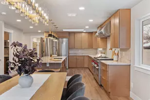 11446 S Mountain Ridge Circle, Sandy, UT 84092 - Photo 14