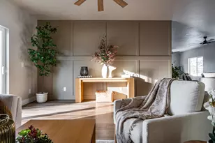 11446 S Mountain Ridge Circle, Sandy, UT 84092 - Photo 8