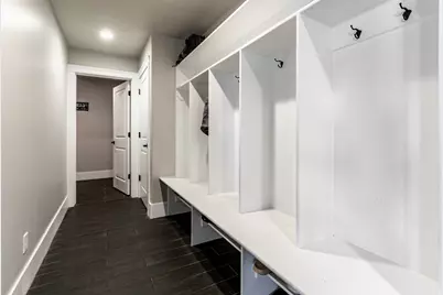 977 S Parkway E, North Salt Lake, UT 84054 - Photo 30