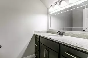 977 S Parkway E, North Salt Lake, UT 84054 - Photo 28