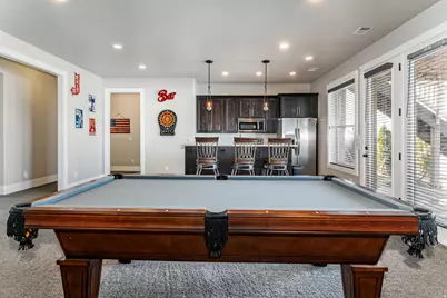 977 S Parkway E, North Salt Lake, UT 84054 - Photo 36