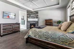 977 S Parkway E, North Salt Lake, UT 84054 - Photo 16
