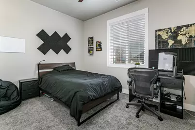 977 S Parkway E, North Salt Lake, UT 84054 - Photo 40