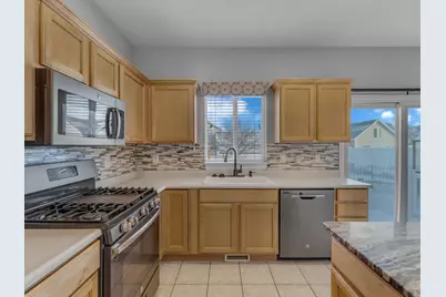 58 W 1570 N, Tooele, UT 84074 - Photo 8