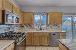 58 W 1570 N, Tooele, UT 84074 - Photo 8