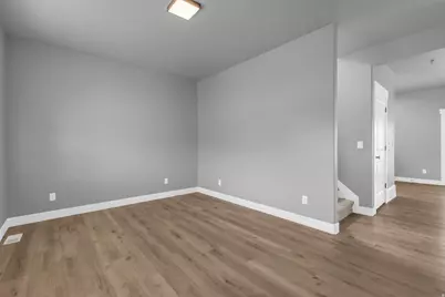 112 Eastmoor Dr, Grantsville, UT 84029 - Photo 6