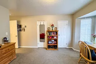 986 N 900 E, Provo, UT 84604 - Photo 22