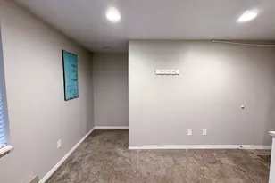 986 N 900 E, Provo, UT 84604 - Photo 40