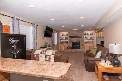 13638 S 3160 W, Riverton, UT 84065 - Photo 14