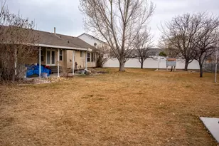 13638 S 3160 W, Riverton, UT 84065 - Photo 24